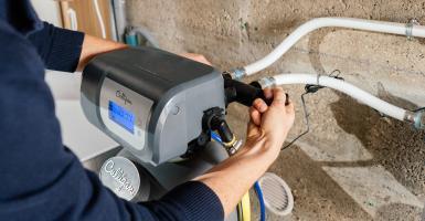 Entretien d'un adoucisseur par un expert culligan
