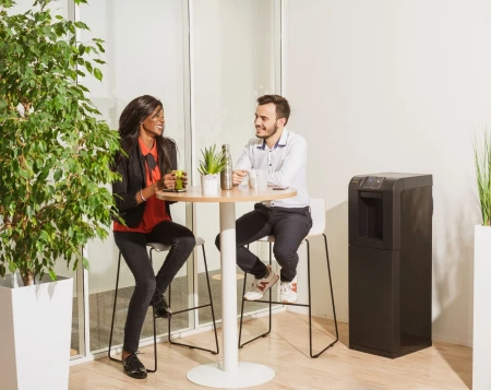 La fontaine à eau en entreprise : source de bien-être