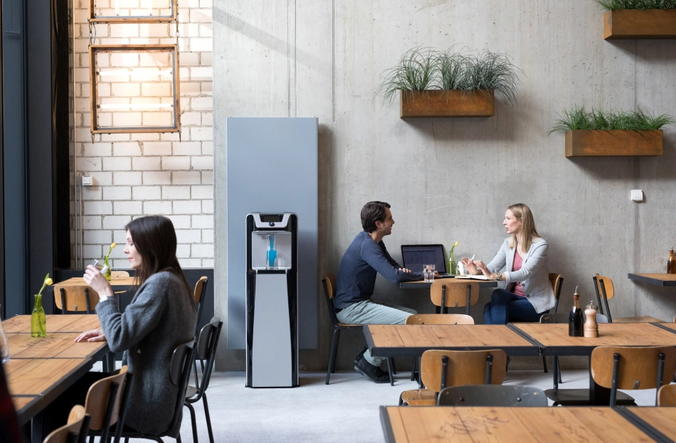 Fontaine à eau C7 - Ambiance 1 Fontaine à eau C7 - Ambiance 1